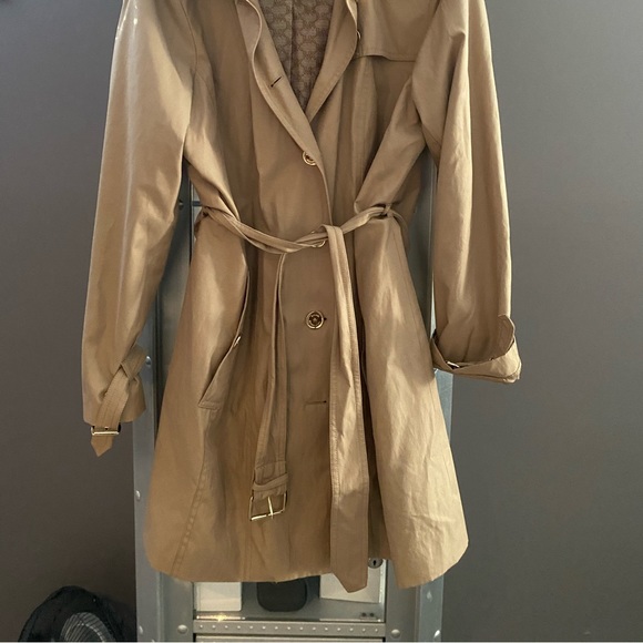 Imperméable beige, rain coat - Picture 4 of 4